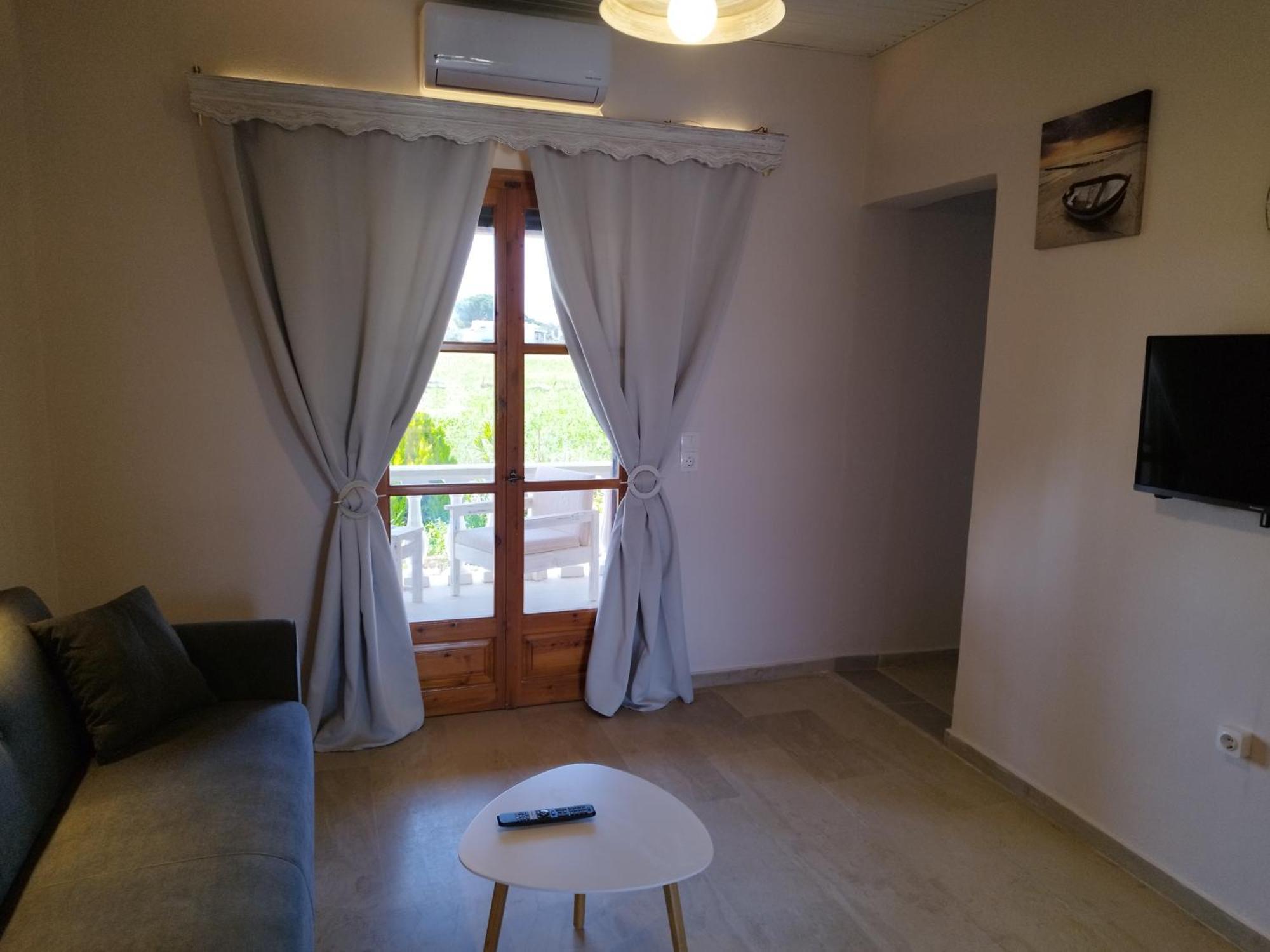 Natura Superior Almyros Apartment *