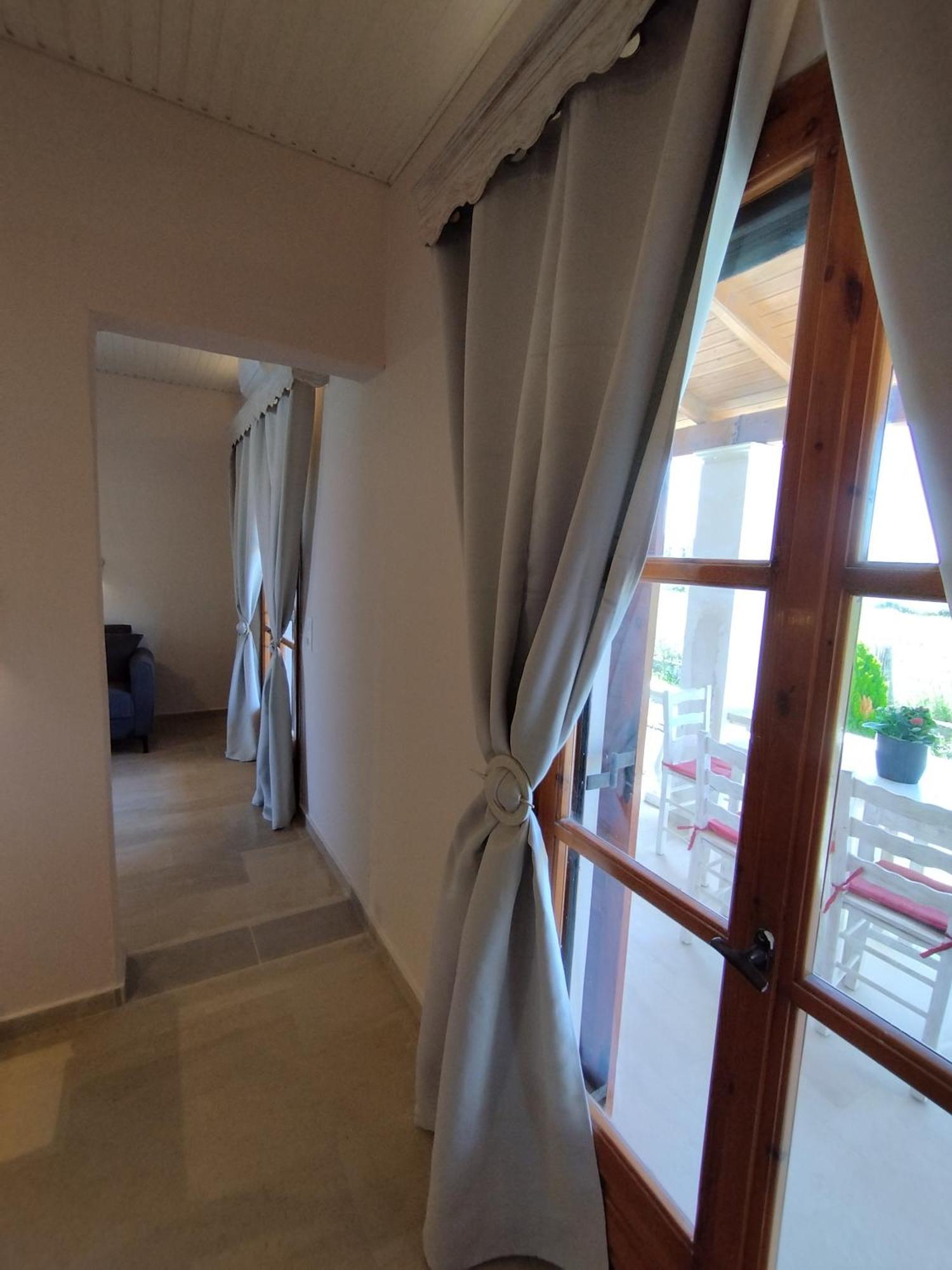 Natura Superior Almyros Apartment